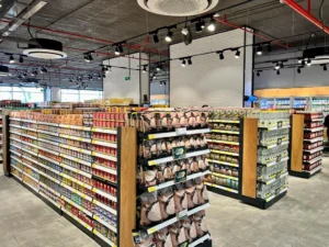 Discover Spinneys Egypt's Great offers | Maximize your Savings with Spinneys Egypt Promo Code (SP15) 3 Spinneys supermarket aisles – Discover Spinneys 's Great offers
